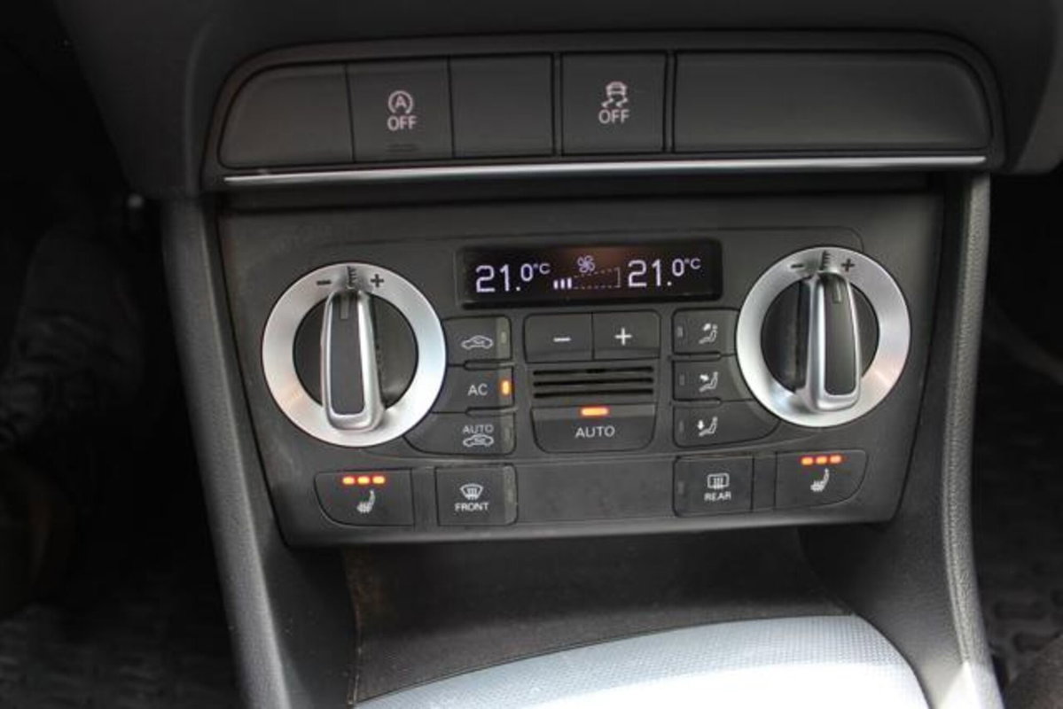 Audi Q3 2.0 TDI Business Plus (12)