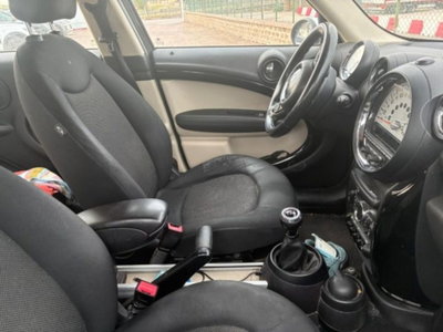 MINI Mini Countryman 1.6 Cooper D Countryman (3)