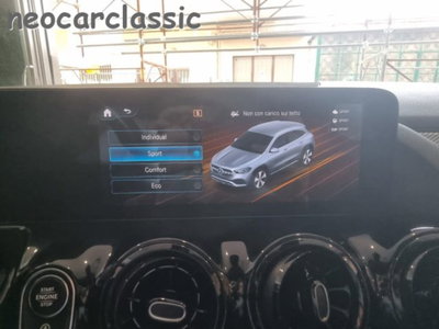 Mercedes-Benz GLA SUV 180 d Automatic Business (15)