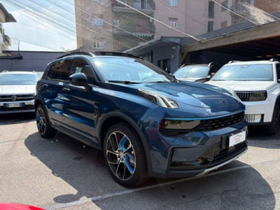 Lynk & Co 01 01 1.5 td phev (2)