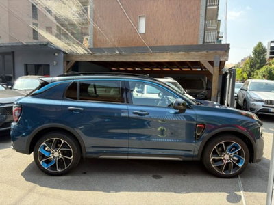 Lynk & Co 01 01 1.5 td phev (3)