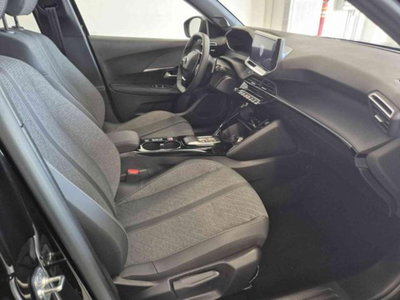 Peugeot 2008 1.2 hybrid Allure 145cv e-dcs6 (8)