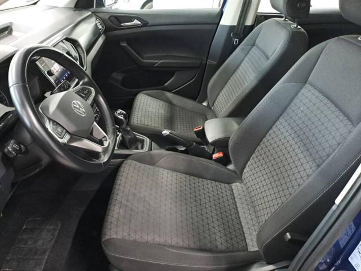 Volkswagen T-Cross 1.0 TSI Style BMT (5)