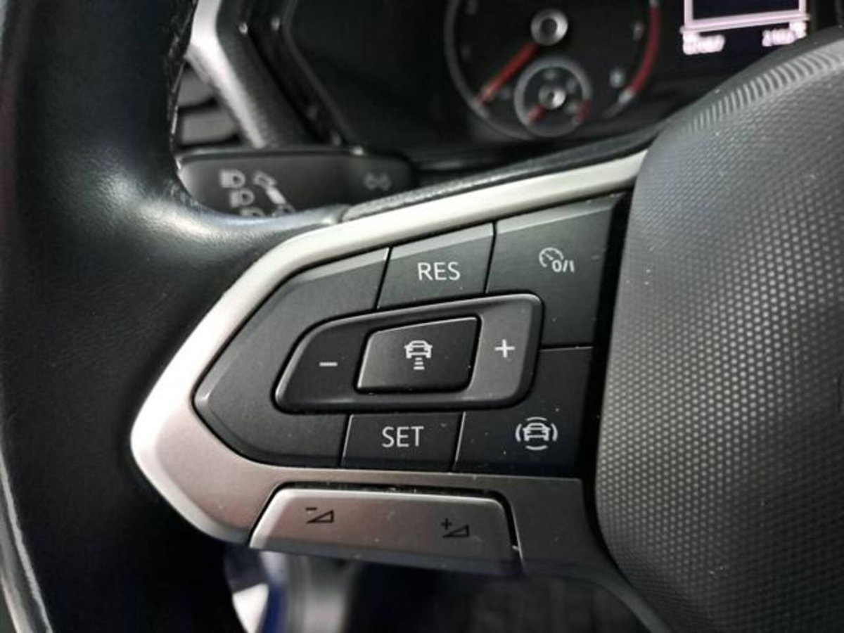 Volkswagen T-Cross 1.0 TSI Style BMT (6)