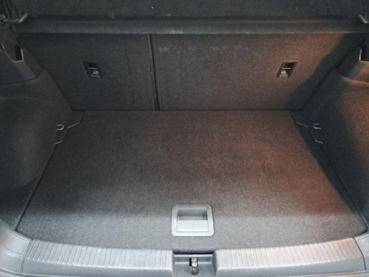 Volkswagen T-Cross 1.0 TSI Style BMT (9)
