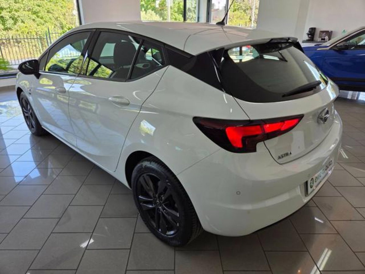 Opel Astra 1.5 CDTI 122 CV S&S 5 porte 2020 (5)