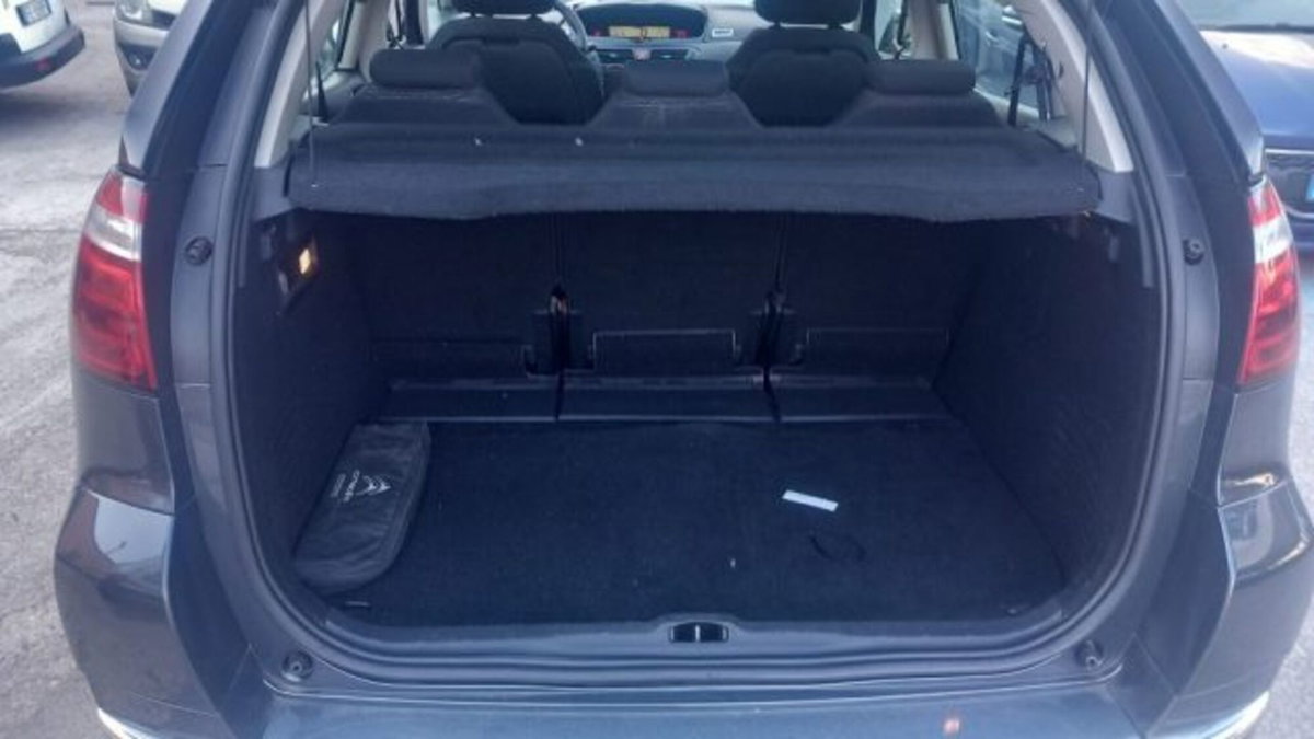 Citroen C4 Gran Picasso 1.6 e-HDi 110 FAP CMP6 Business (11)