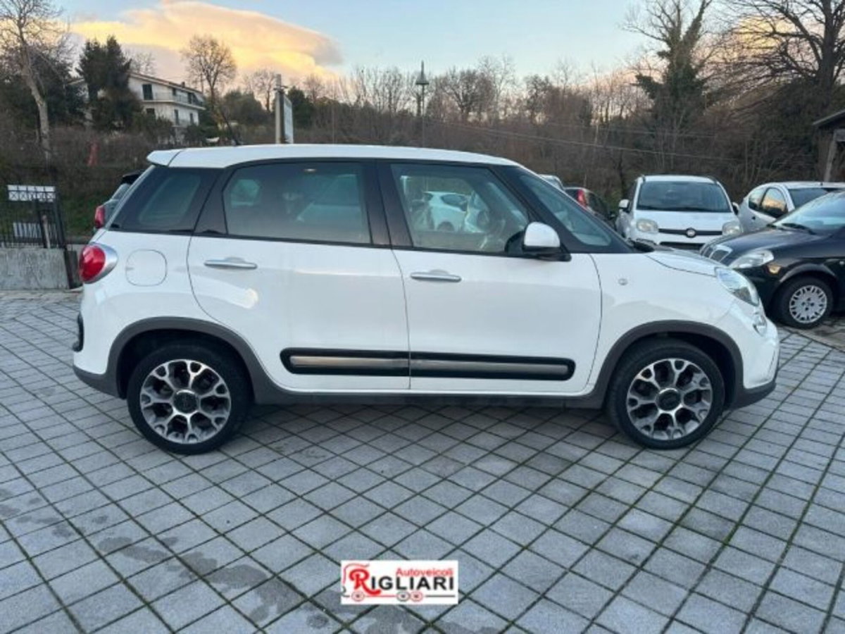 Fiat 500L 1.6 Multijet 120 CV Trekking (8)