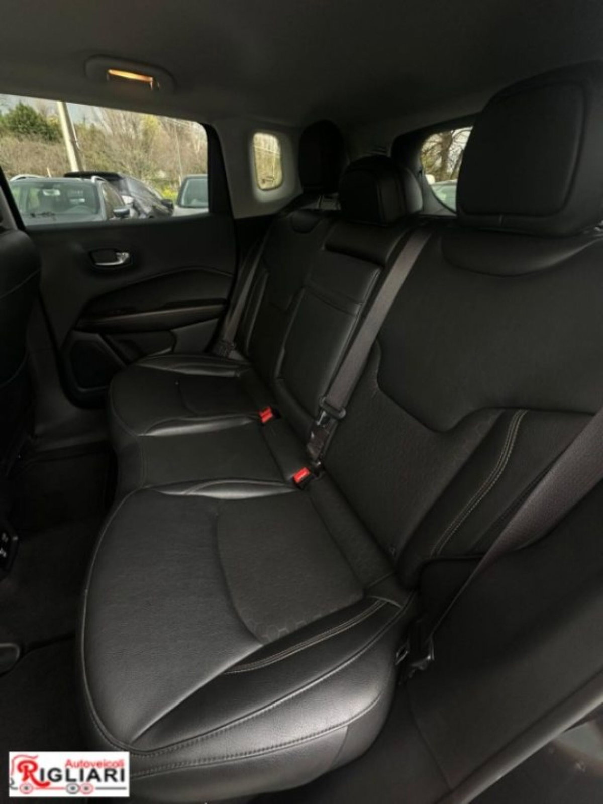 Jeep Compass 1.6 Multijet II 2WD Limited (10)
