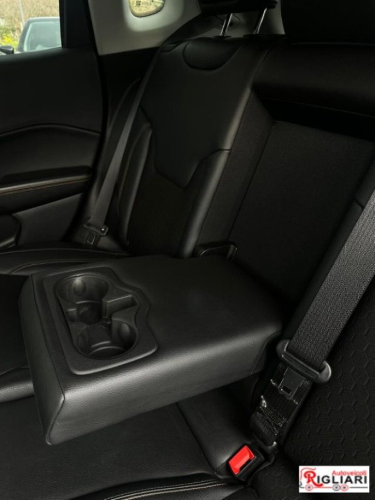 Jeep Compass 1.6 Multijet II 2WD Limited (11)