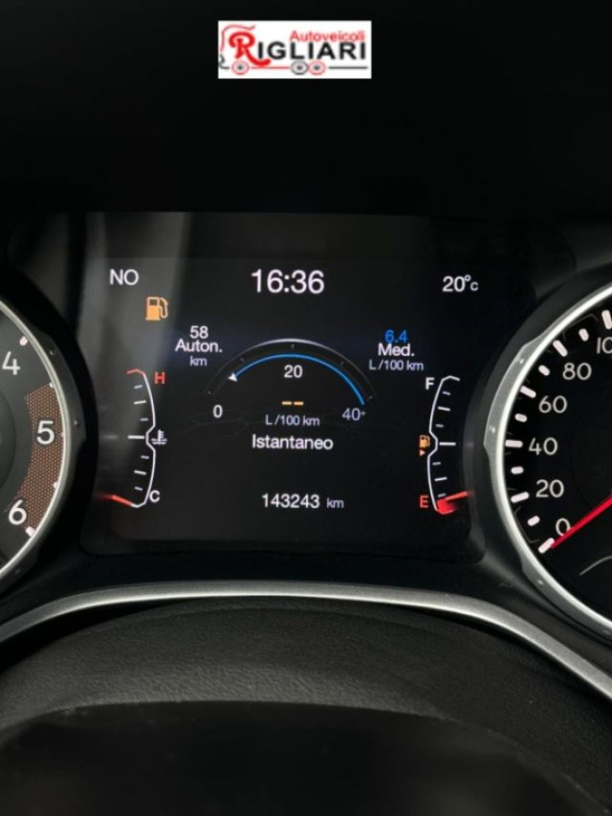 Jeep Compass 1.6 Multijet II 2WD Limited (7)