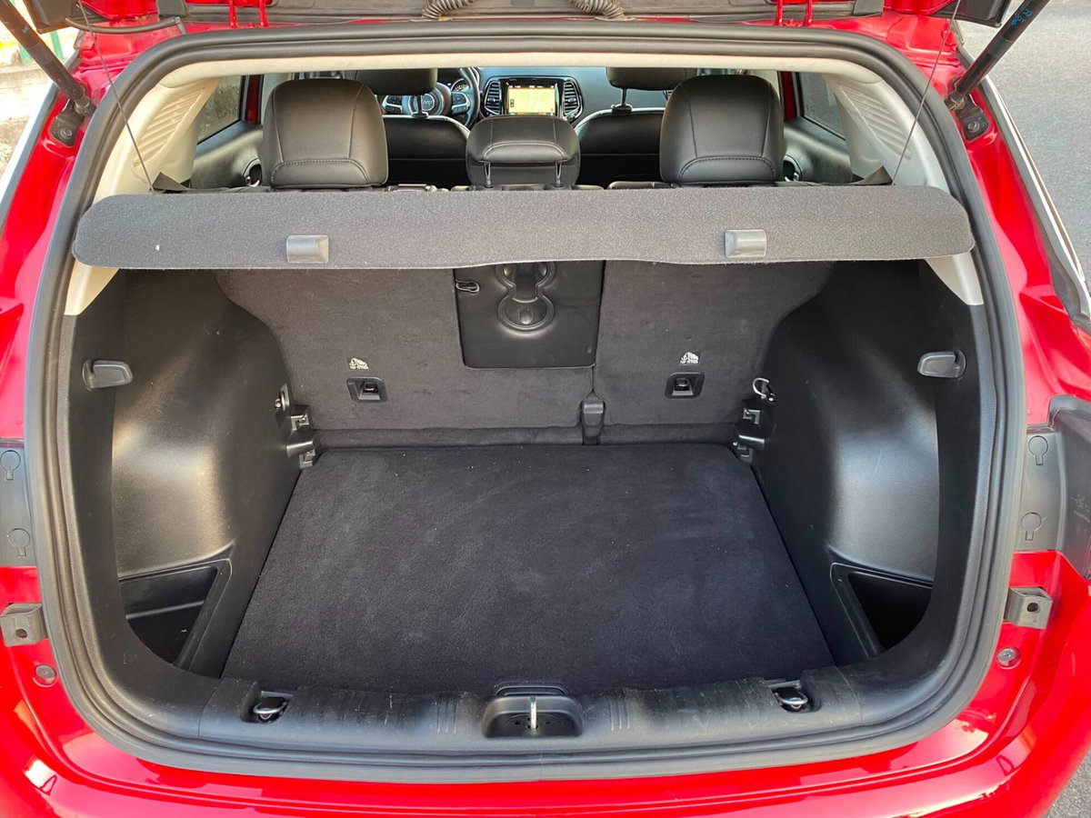 Jeep Compass 1.6 Multijet II 2WD Limited (8)