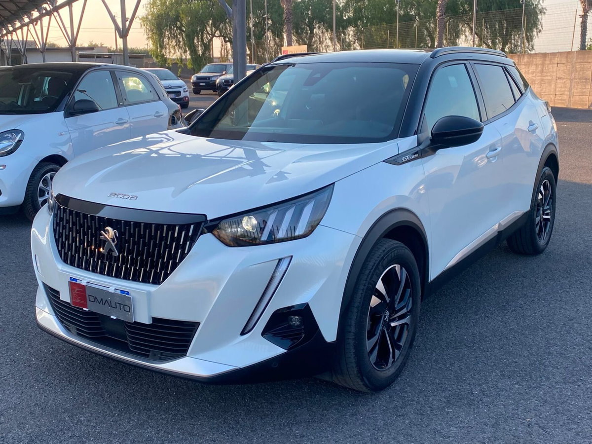 Peugeot 2008 BlueHDi 130 S&S EAT8 GT Line (2)