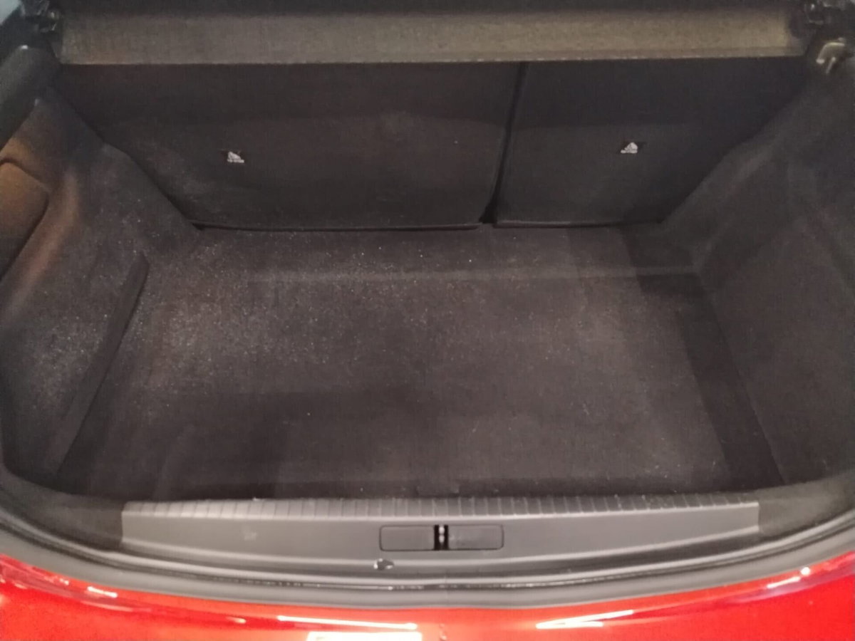 Peugeot 208 PureTech 75 Stop&Start 5 porte Active (14)