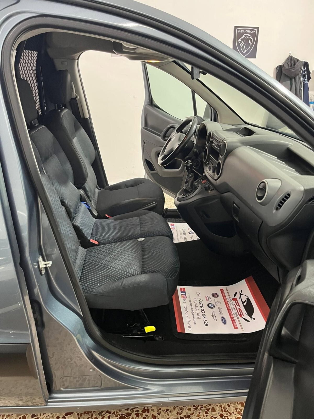 Peugeot Partner 1.6 HDi 90CV Premium (8)