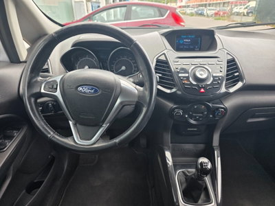 Ford EcoSport 1.5 TDCi 95 CV Titanium S (12)