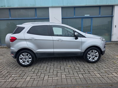 Ford EcoSport 1.5 TDCi 95 CV Titanium S (5)