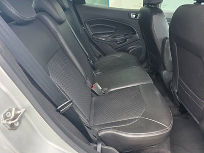 Ford EcoSport 1.5 TDCi 95 CV Titanium S (9)