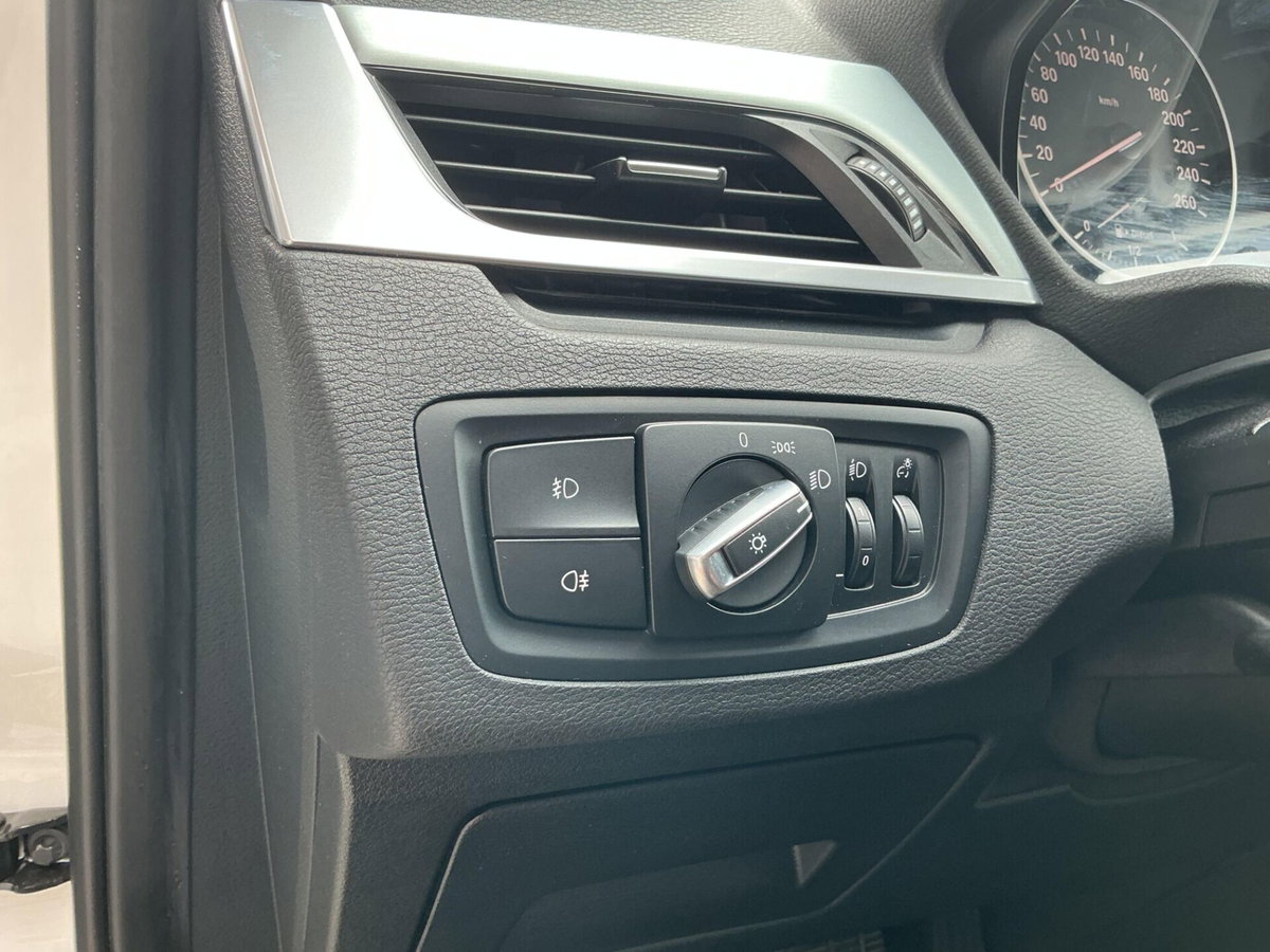 BMW X1 sDrive18d (14)