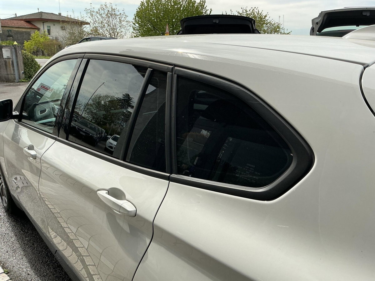 BMW X1 sDrive18d (5)