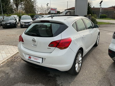 Opel Astra 1.7 CDTI 125CV 5 porte Cosmo (6)