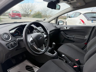 Ford Fiesta 1.2 60CV 5 porte Black & White Edition (5)