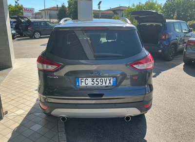 Ford Kuga 2.0 TDCI 150 CV S&S 4WD Titanium X (4)