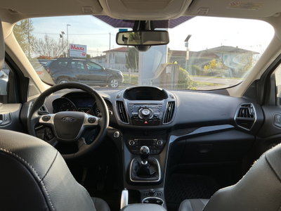 Ford Kuga 2.0 TDCI 140 CV 4WD Titanium (20)