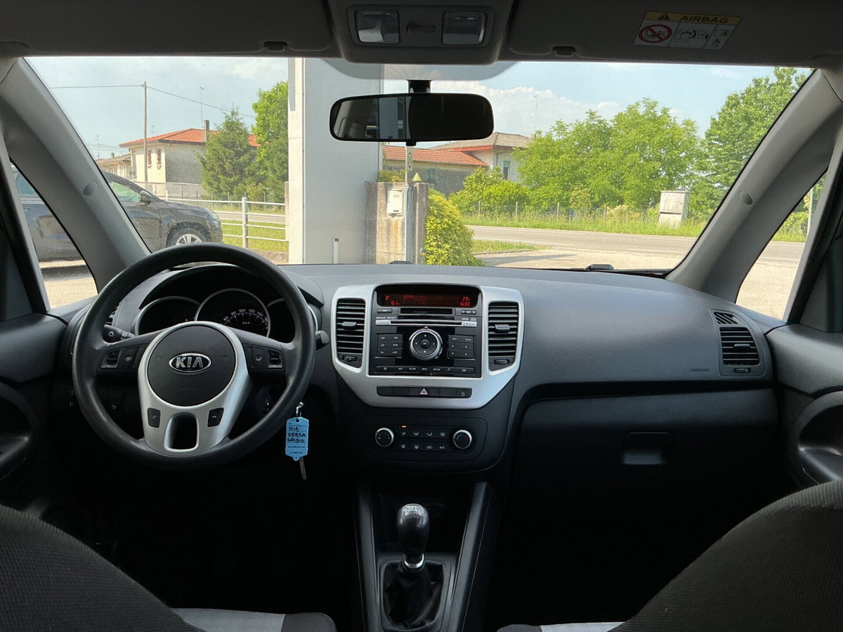 Kia Venga 1.4 CRDi 90CV Cool (18)