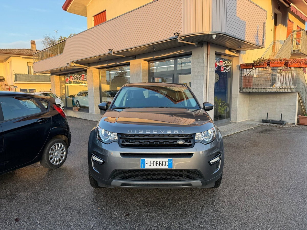 Land Rover Discovery Sport 2.0 TD4 150 CV HSE Luxury (5)