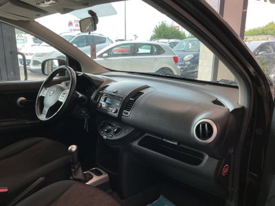 Nissan Note 1.5 dCi 90CV Silver Edition (8)