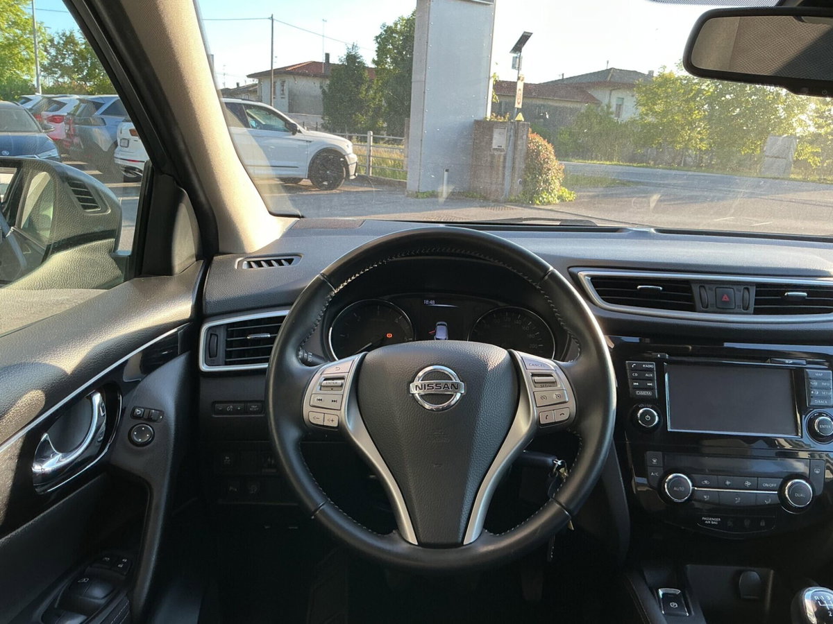 Nissan Qashqai 1.5 dCi Tekna (12)
