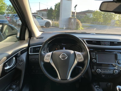 Nissan Qashqai 1.5 dCi Tekna (12)