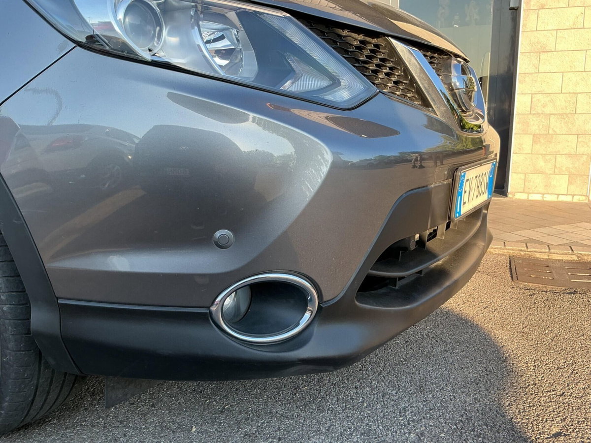 Nissan Qashqai 1.5 dCi Tekna (4)