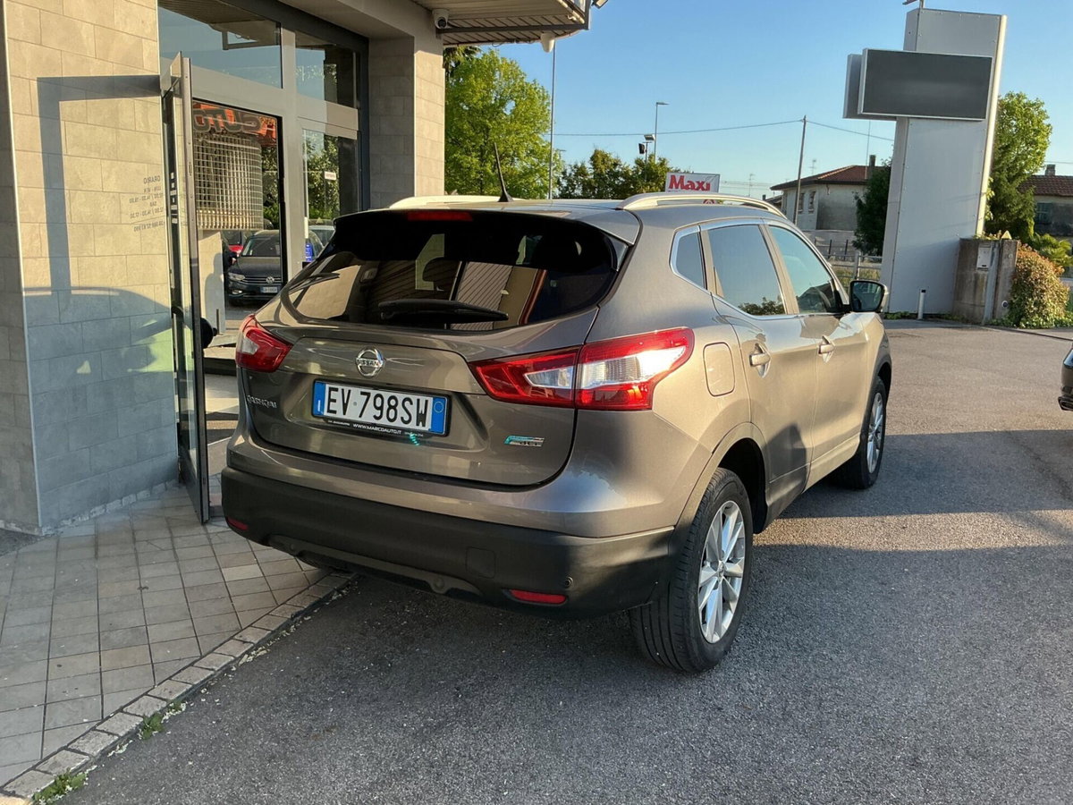 Nissan Qashqai 1.5 dCi Tekna (7)