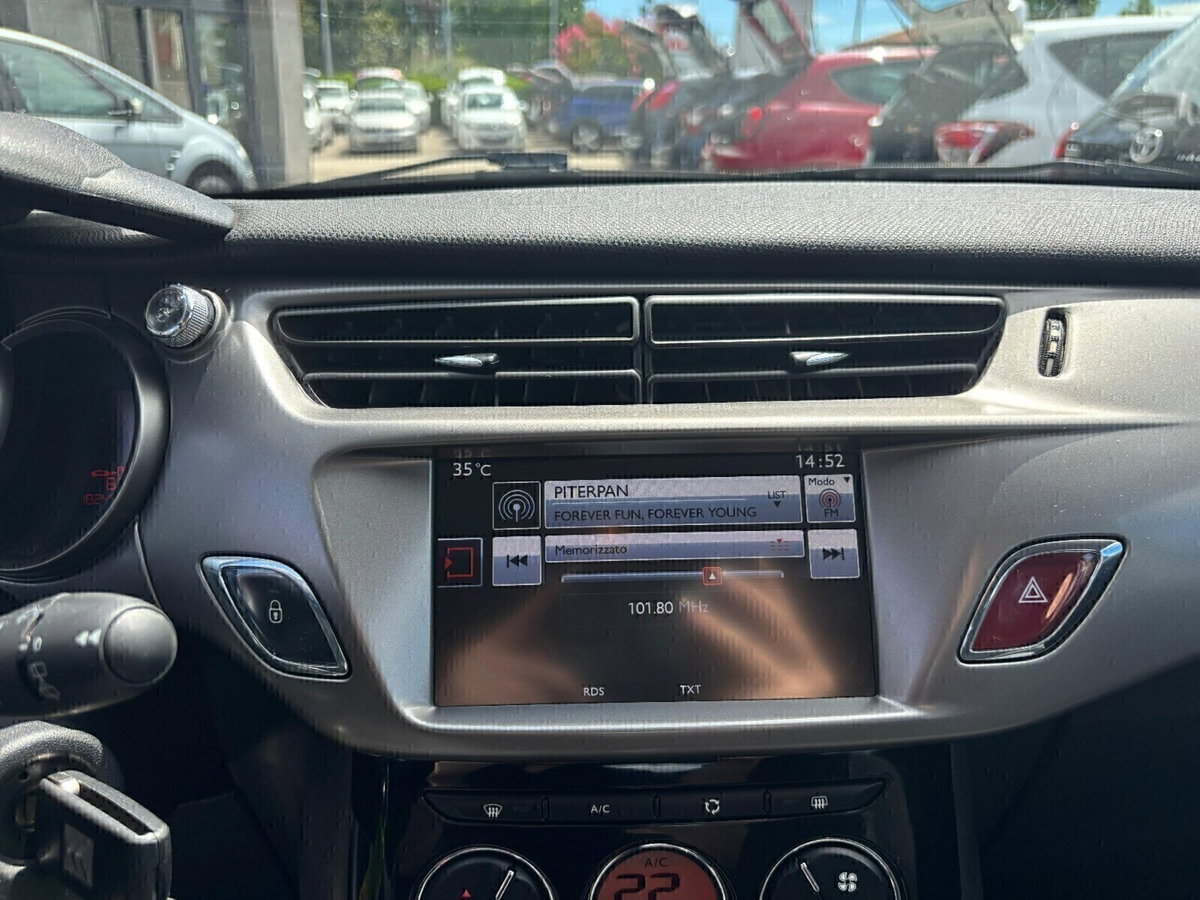 Citroen C3 BlueHDi 75 Exclusive (13)