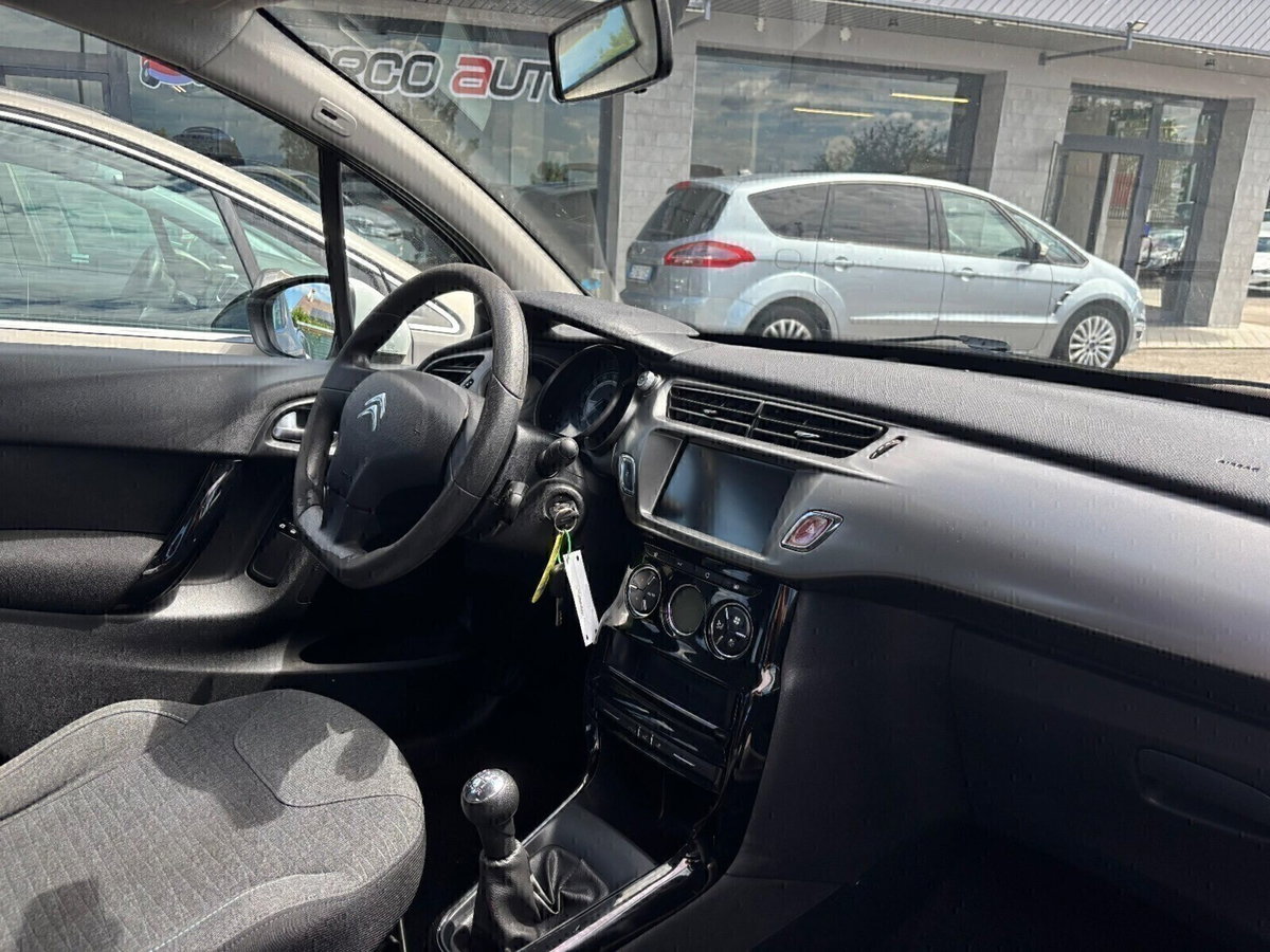 Citroen C3 BlueHDi 75 Exclusive (16)