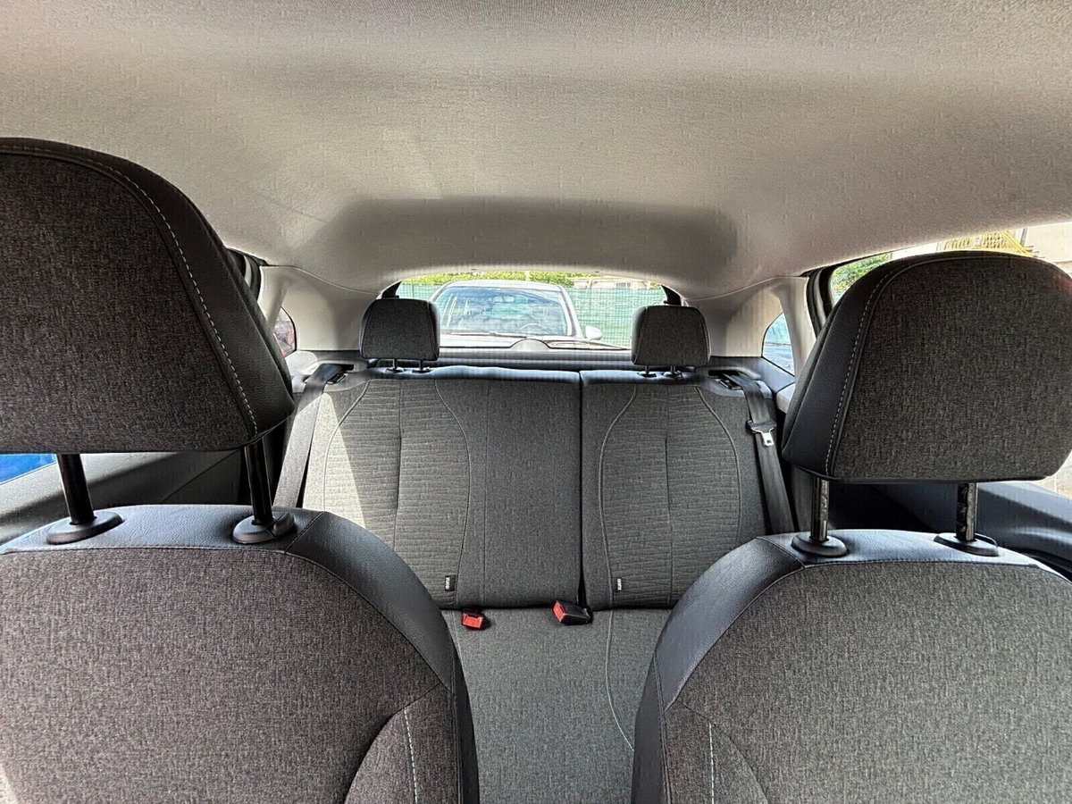 Citroen C3 BlueHDi 75 Exclusive (17)