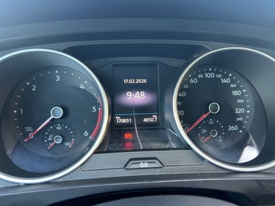 Volkswagen Tiguan 1.6 TDI SCR Business BlueMotion Technology (13)