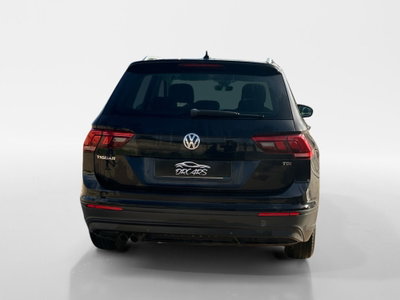 Volkswagen Tiguan 1.6 TDI SCR Business BlueMotion Technology (5)