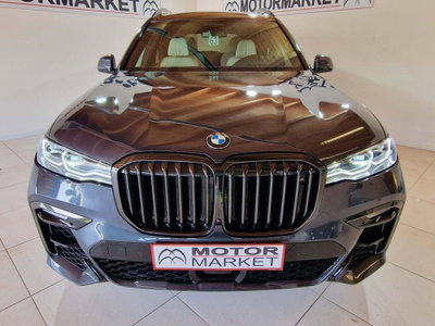 BMW X7 xDrive40d 48V (2)