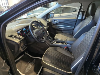 Ford Kuga 2.0 TDCI 150 CV S&S 4WD Powershift Vignale (11)