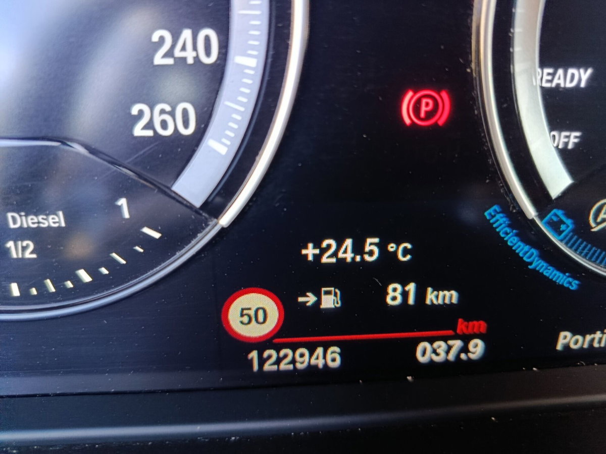 BMW X1 sDrive18d xLine Plus (14)