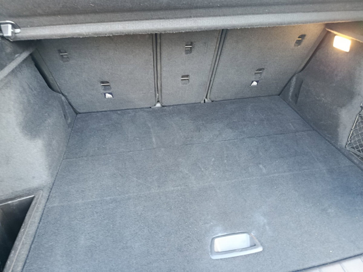 BMW X1 sDrive18d xLine Plus (17)