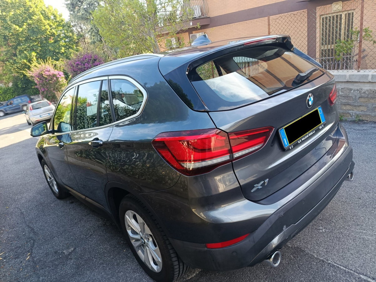 BMW X1 sDrive18d xLine Plus (6)