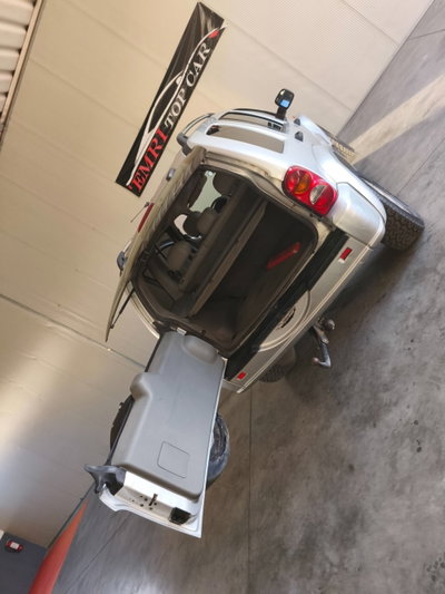 Jeep Cherokee 2.8 CRD Limited (20)