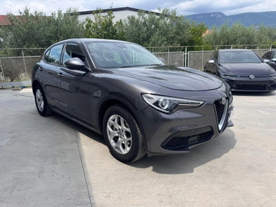 Alfa Romeo Stelvio Stelvio 2.2 Turbodiesel 190 CV AT8 Q4 Ti (2)