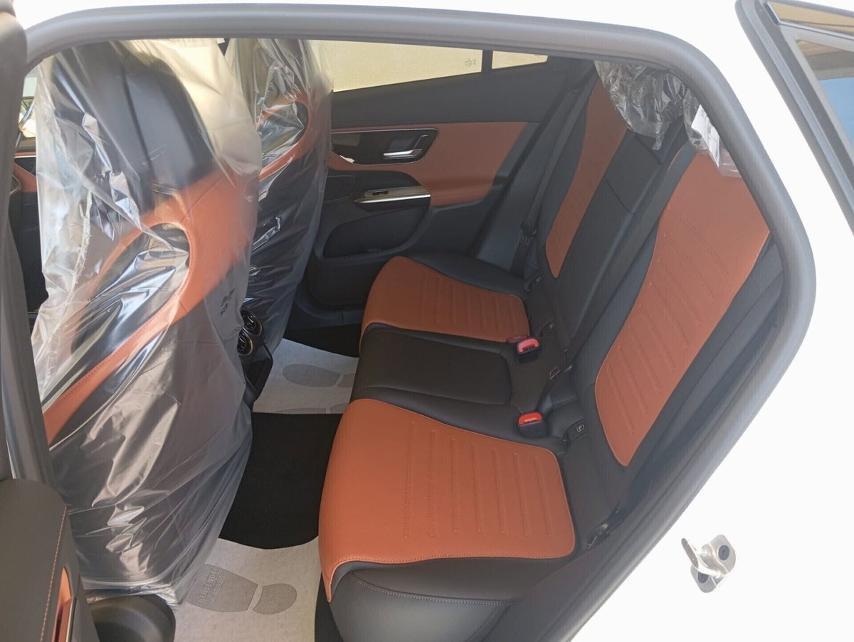 Mercedes-Benz GLC Coupé 200 d AMG Line Advanced Plus 4matic auto (20)