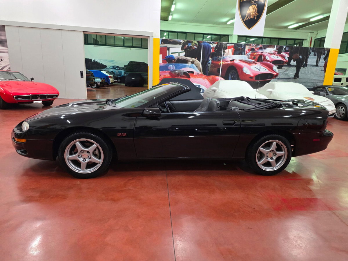 Chevrolet Camaro Cabrio 6.2L V8 Cabriolet (11)