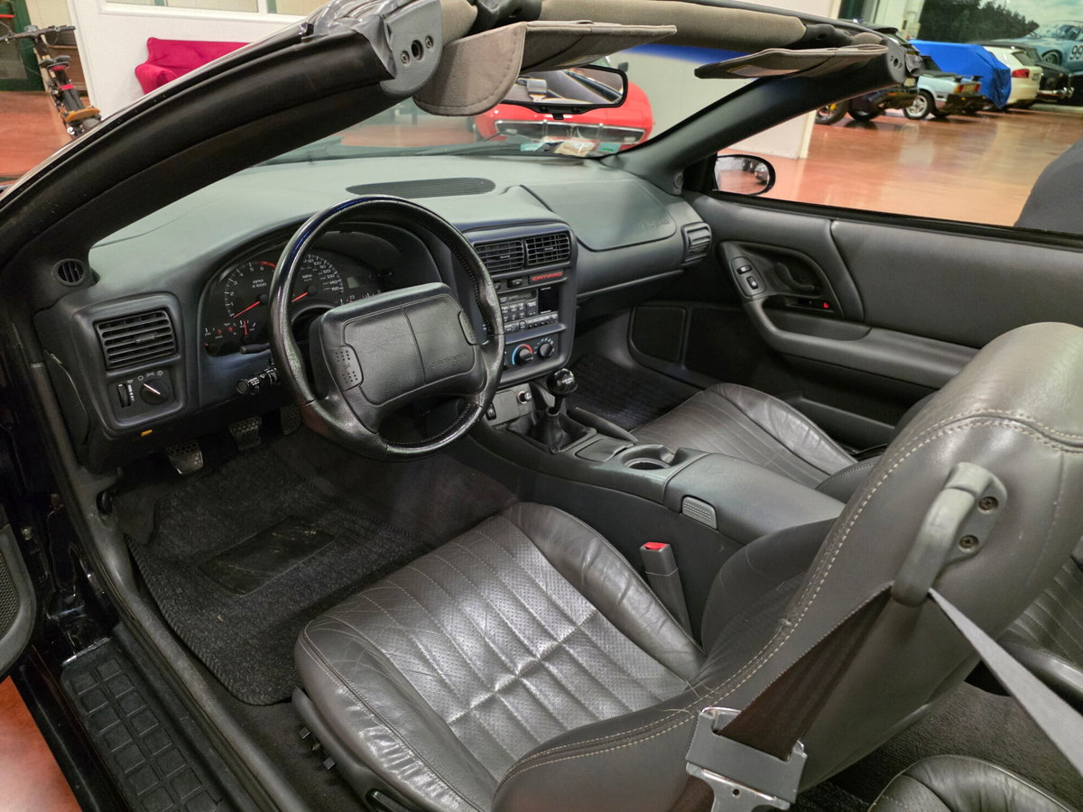 Chevrolet Camaro Cabrio 6.2L V8 Cabriolet (12)